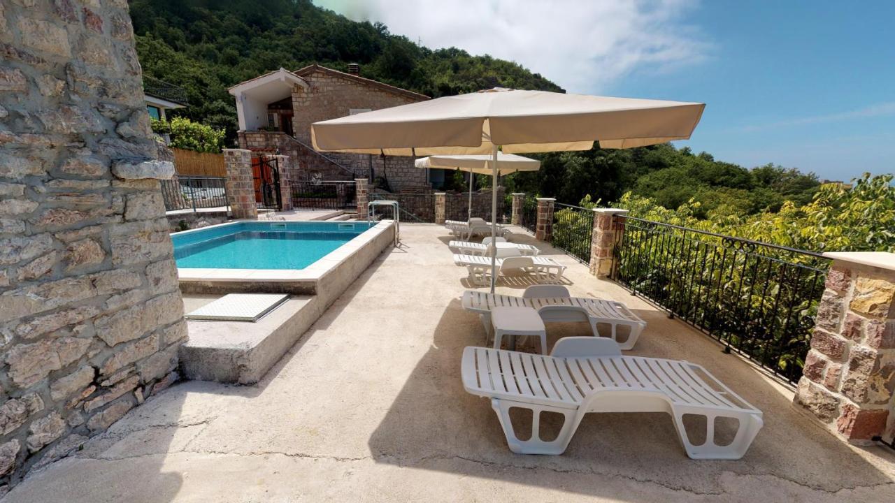 Luka Villa Bečići Eksteriør bilde