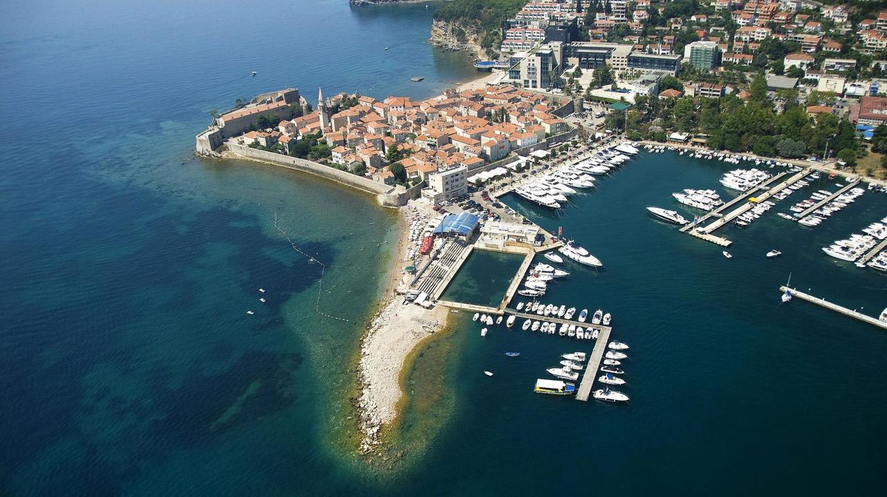 Luka Villa Bečići Eksteriør bilde